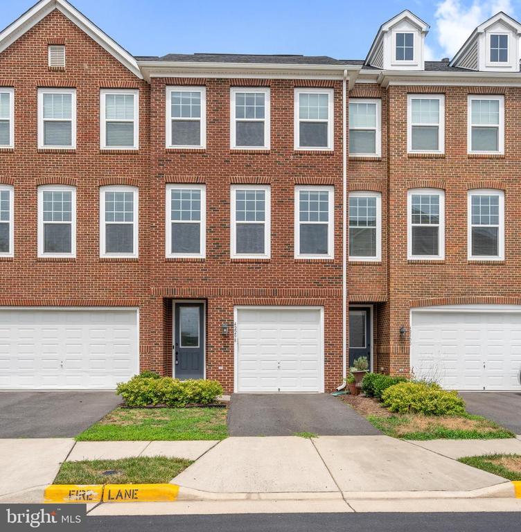 Foto principal - 42298 Lancaster Wds Sq