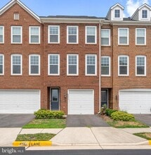 Building Photo - 42298 Lancaster Wds Sq