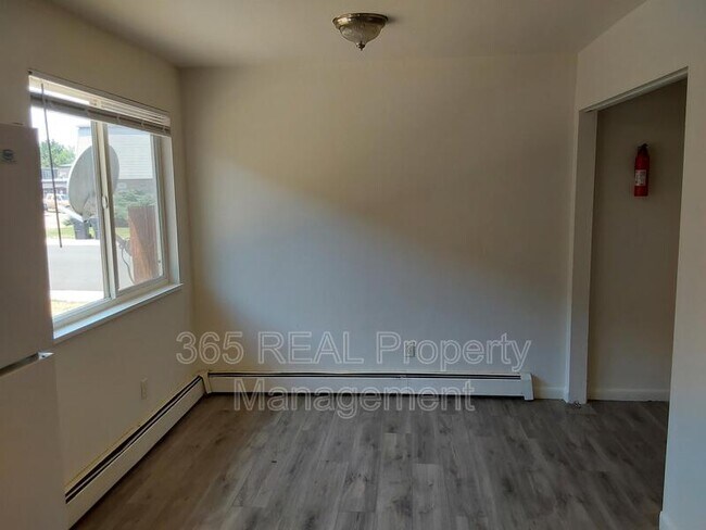 Foto del edificio - 706 37th Ave