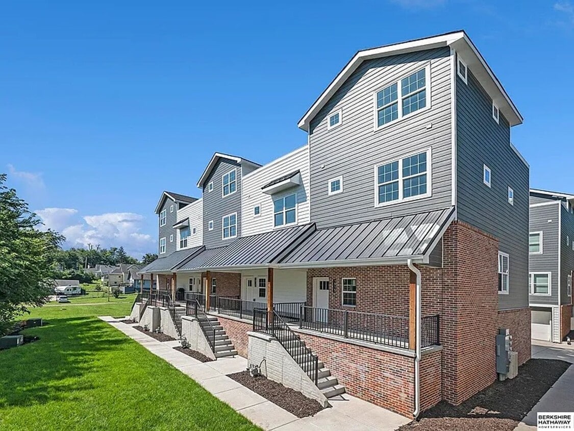 New Construction, 2 bed, 3 bath Row Home, ... - New Construction, 2 bed, 3 bath Row Home, ...