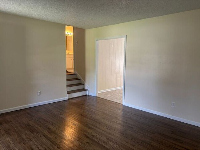 Foto del edificio - 2130 Quailridge Dr