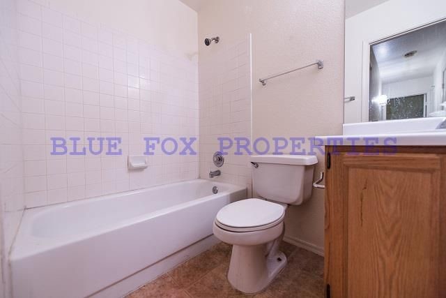 Foto del edificio - 3 bed 2 bath in desirable NW neighborhood