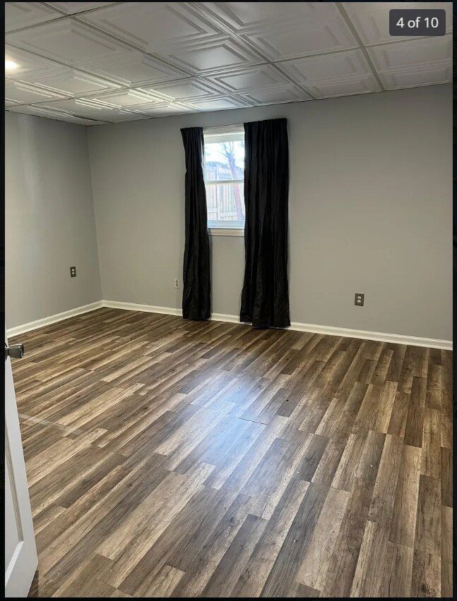 Foto del edificio - 5323 Whisper Wood Dr