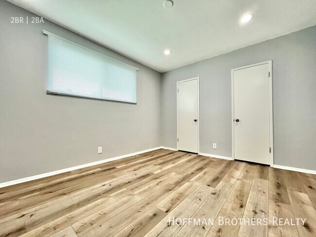Foto del edificio - 8703 Olin St