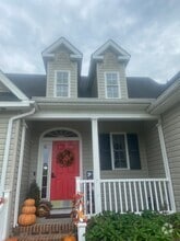 Building Photo - 134 Cottonwood Dr