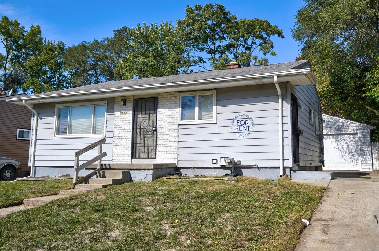 2813 Plainfield Ave, Flint, MI 48506 House Rental in Flint, MI