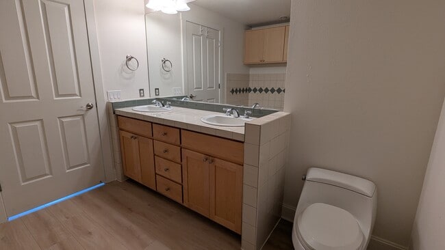 Attached bathroom - 196 SE Spokane St