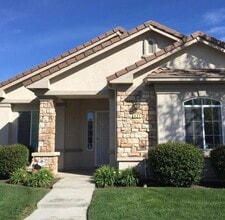 Building Photo - 427 Sea Cove Dr