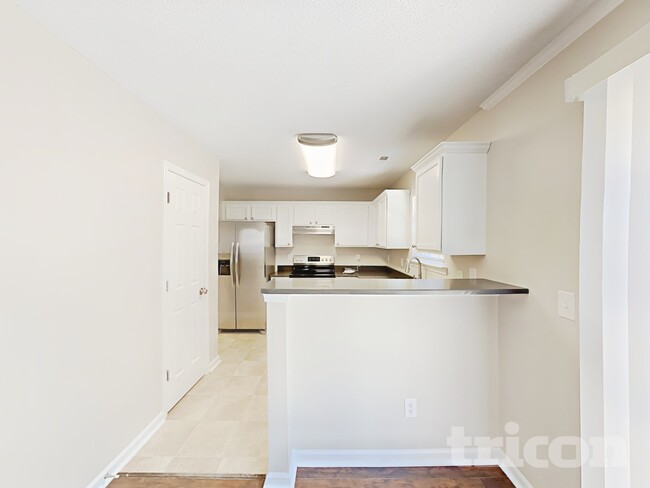 Foto del edificio - 223 Pebblestone Dr