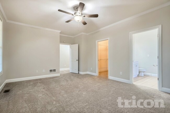 Foto del edificio - 2485 Highland Golf Course Cir SE