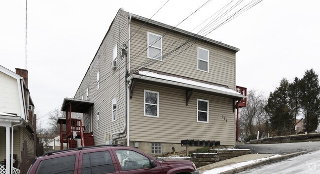 Building Photo - 306 Lea St
