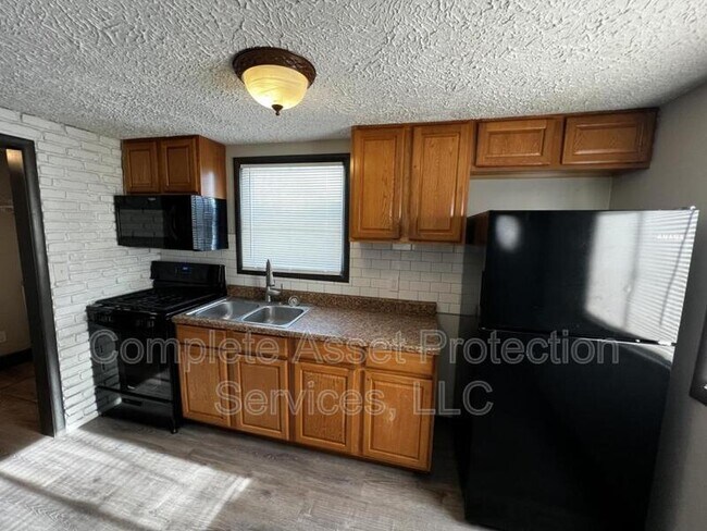 Foto del edificio - 1509 Farrand Ave