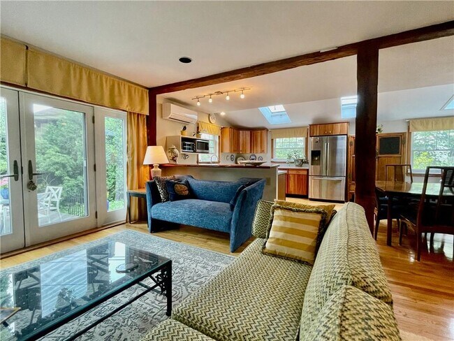 Foto del edificio - 162 Rhode Island Ave