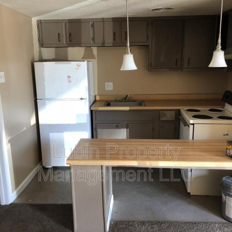 241 N Waldran Blvd Unit 7, Memphis, TN 38105 Condo for Rent in Memphis, TN