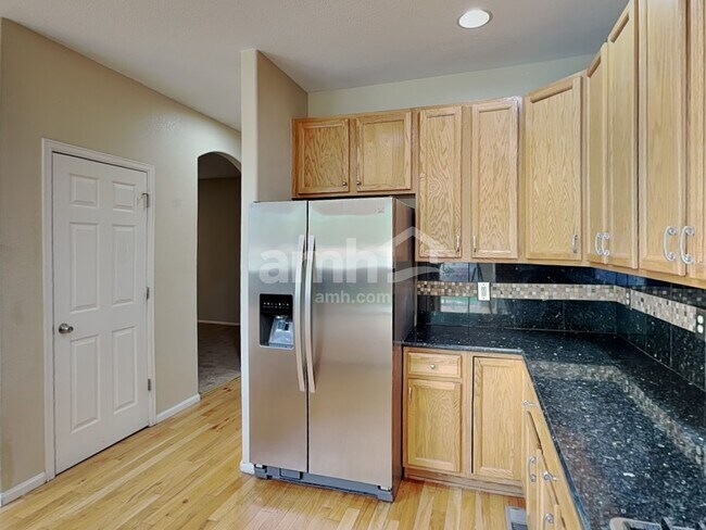Building Photo - 4960 S Malaya Way