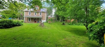 Building Photo - 8272 Alloway Rd