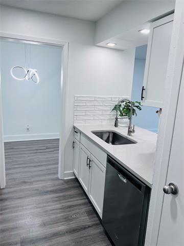 Foto del edificio - 4851 Cedar Springs Rd