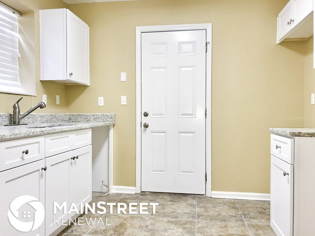 Foto del edificio - 4721 Klondike Cir