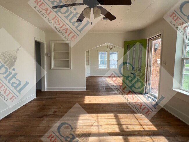 Foto del edificio - Spacious 3 Bedroom