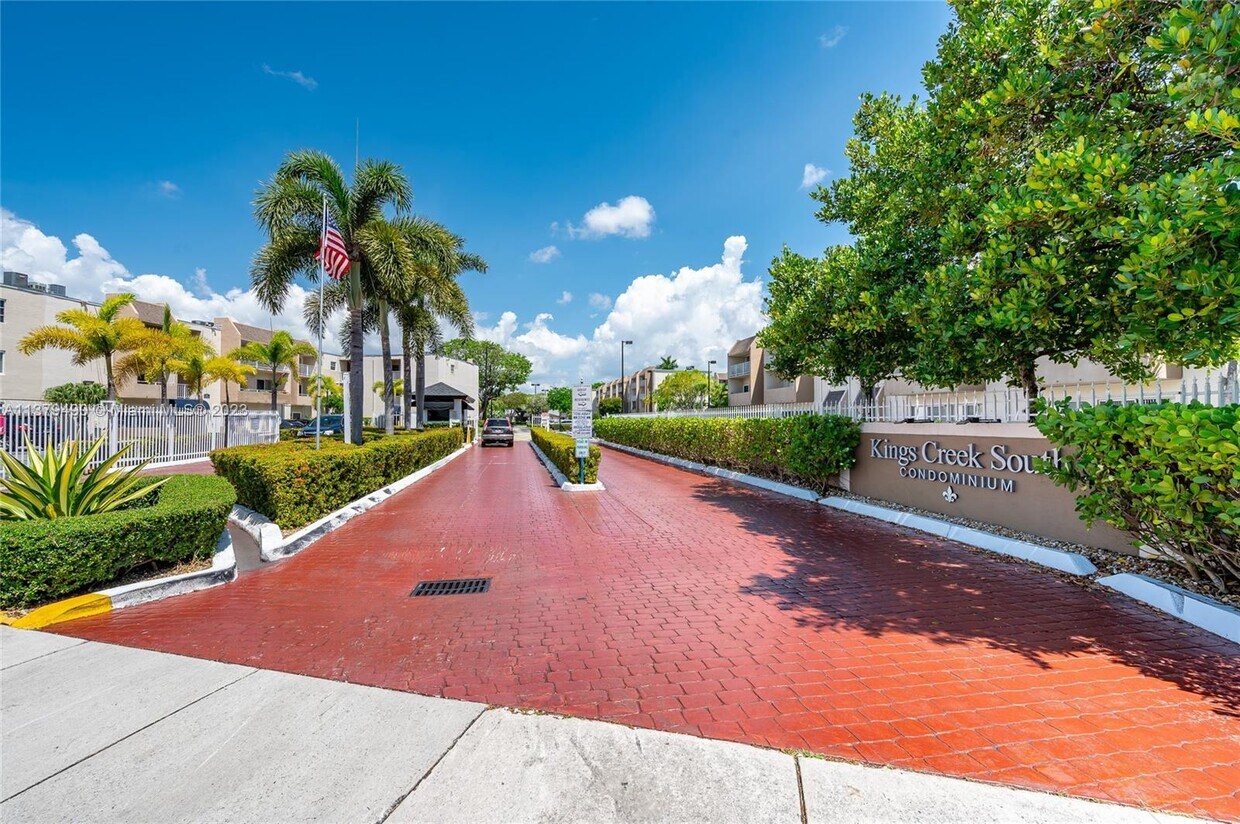 7705 SW 86th St Unit B114, Miami, FL 33143 Condo for Rent in Miami