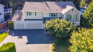 Building Photo - 2709 17th Ave Ct SW