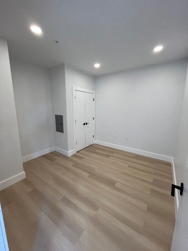 Foto del edificio - 316 Forrest St