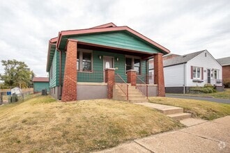 Building Photo - 5917 Juniata St