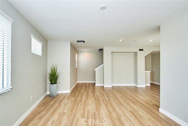 Foto del edificio - 8142 Orangethorpe Ave