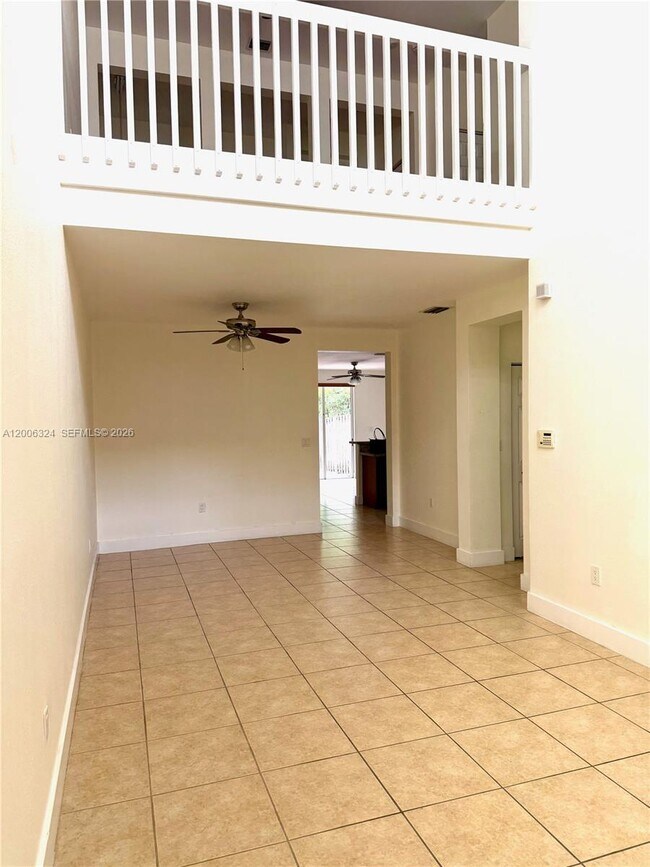 Building Photo - 10747 NW 76th Ln