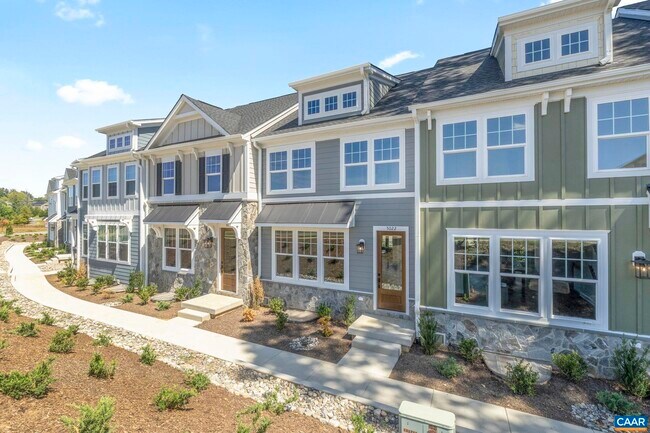 Foto del edificio - 5022 Lindley Pl