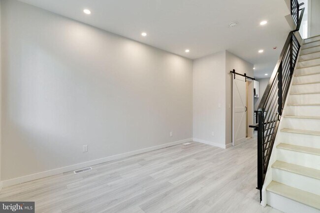 Foto del edificio - 614 Hoffman St