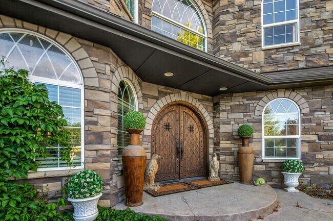 Foto del edificio - 4039 St James Loop