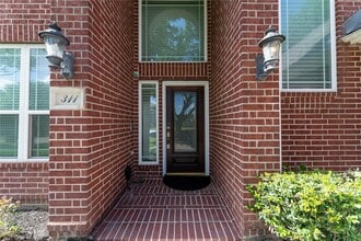 Building Photo - 311 Saunter Dr