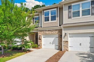 Building Photo - 1107 Apogee Dr