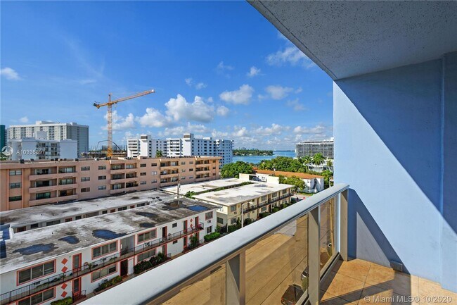 Building Photo - 401 BLU OF NORTH BEACH CONDO