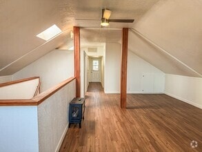 Building Photo - 158 N Ocean Ave
