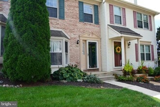 Building Photo - 1155 Bramblewood Ct