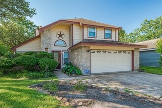 Building Photo - 15803 Locust Grove Dr