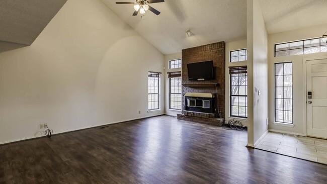Foto del edificio - 10513 E 113th St S