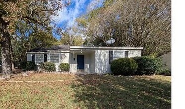 Building Photo - 2041 Tullis Dr