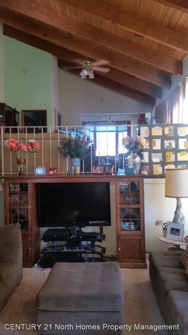 Foto del edificio - 3 br, 2.5 bath House - 4609 78th Pl SW