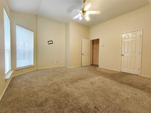 Building Photo - 7127 Bristol Ridge Dr