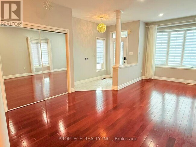 Building Photo - 339 Tower Hill Rd