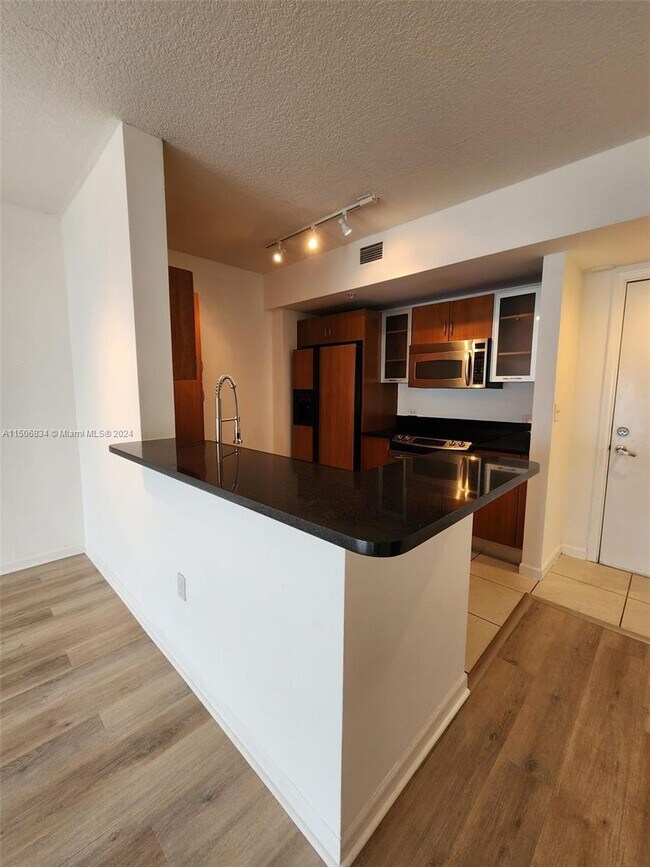 18800 NE 29th Ave Unit 1007, Aventura, FL 33180 - Condo for Rent in ...