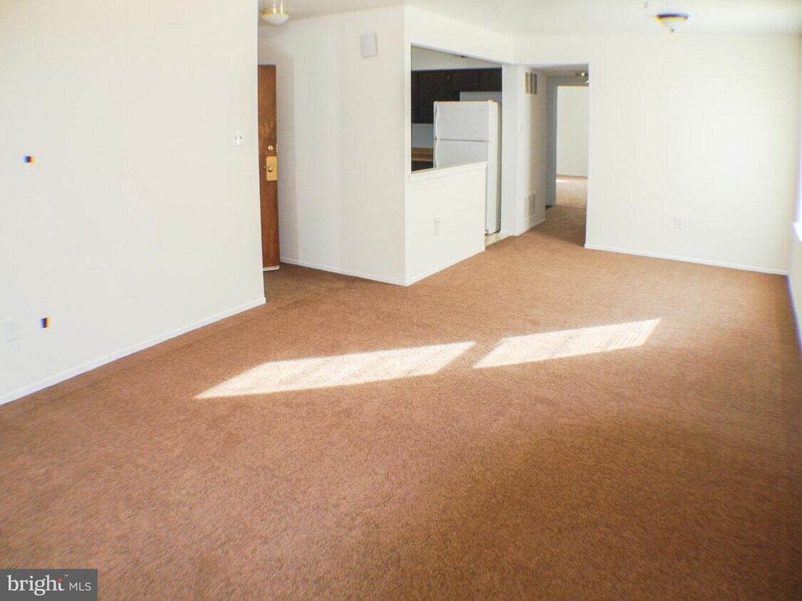 Primary Photo - 3548 Woodhaven Rd