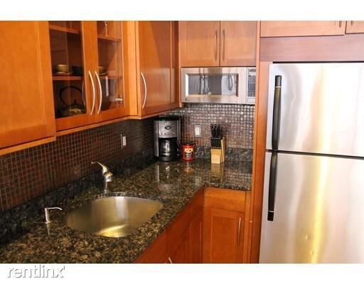 Foto del edificio - 121 Beach St