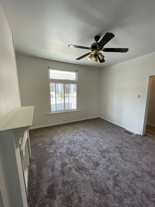 Foto del edificio - Cozy 3 Bedroom 1 Bath Home! - THIS PROPERTY HAS A PENDING APPLICATION. PLEASE CHECK WITH OUR OFFI...