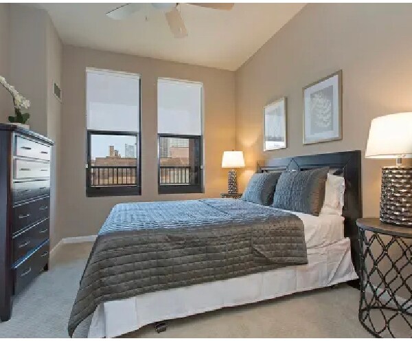 Foto principal - 2300 Michigan Ave