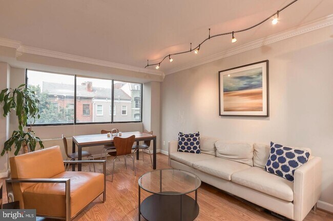 Foto del edificio - 1245 13th St NW