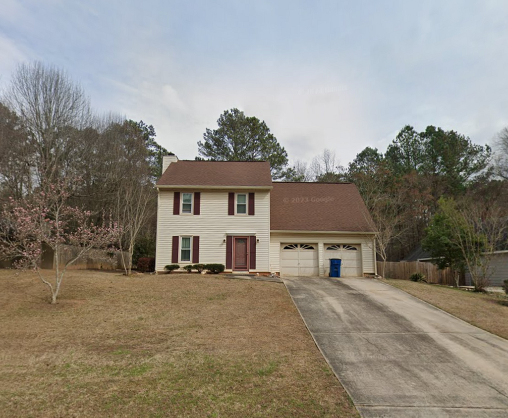 Primary Photo - 3 bed and 2.5 bath single-family home in P...